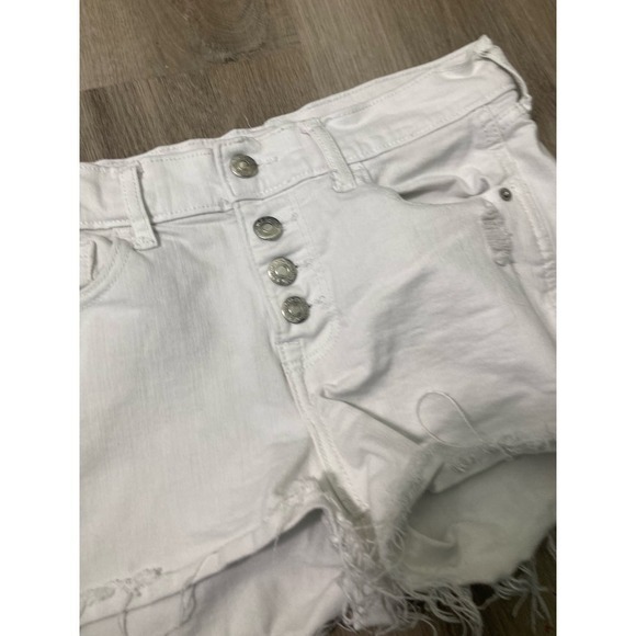 Old Navy Boyfriend Shorts Mid Rise Distressed White Shortie Women's Casual - Picture 7 of 9